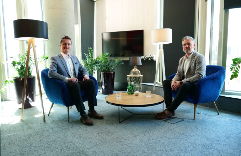 Jak rozliczać zaliczki w zakresie różnych podatków