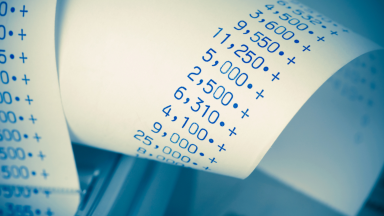 Brak fiskalizacji w gastronomii – dlaczego nadal wystawiane są paragony/rachunki kelnerskie?